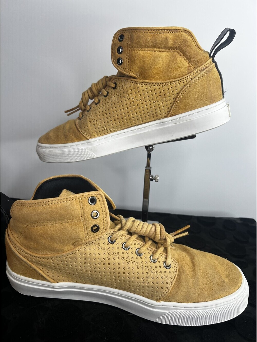 Vans Men’s 9 Mustard Yellow Suede High Top Sneakers Perforated Leather Accent